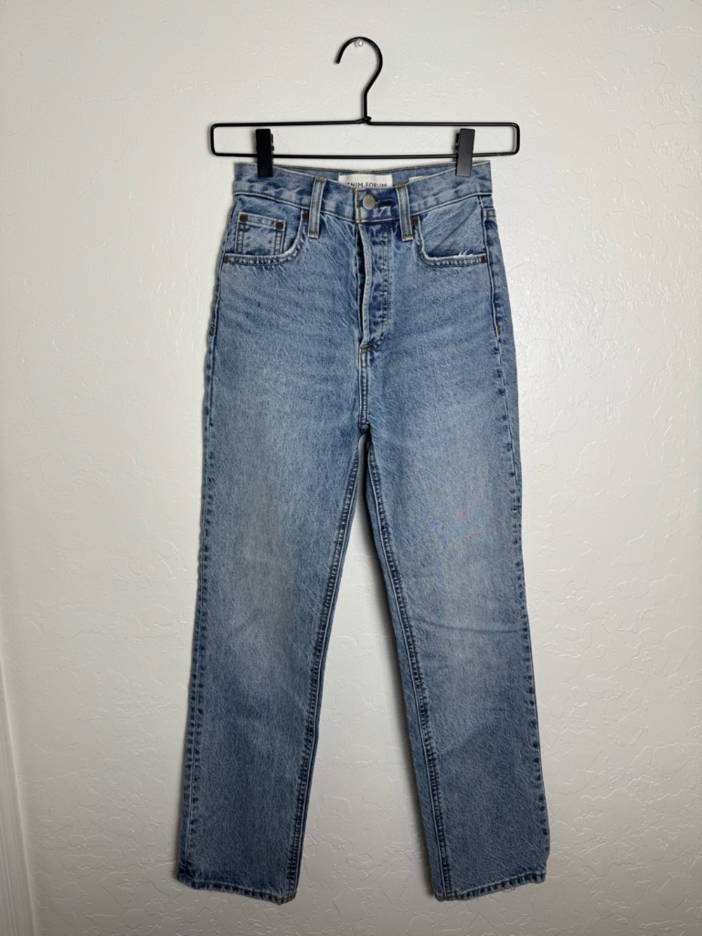 Aritzia Denin Forum The ‘90s Joni High Rise Loose 28L Jeans